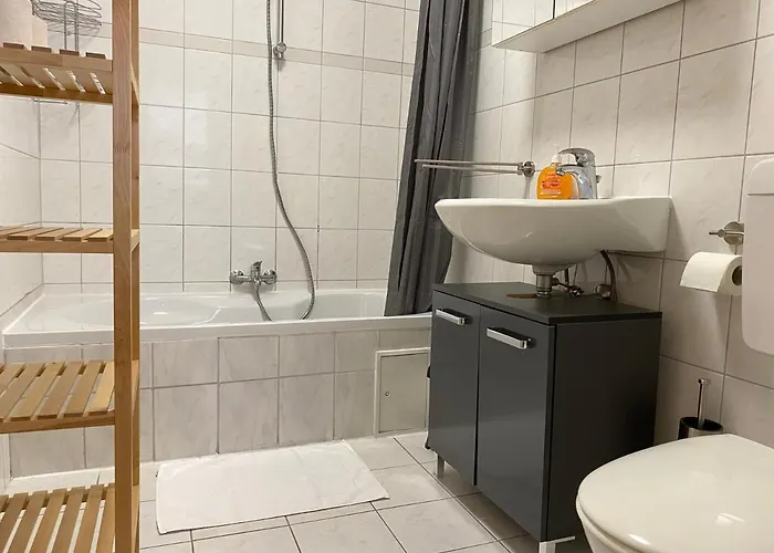Apartament Sad141 - Helle Monteurwohnung Mit Balkon In Schwandorf