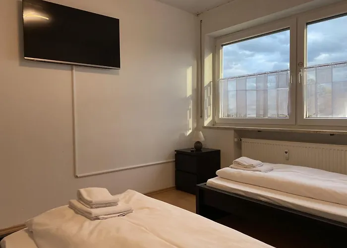 Sad141 - Helle Monteurwohnung Mit Balkon In Schwandorf
